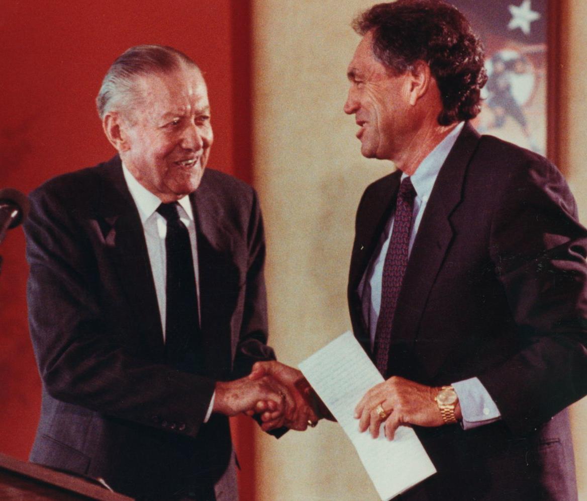 The two most important figures in OSU basketball history shaking hands on the most significant day in the history of OSU